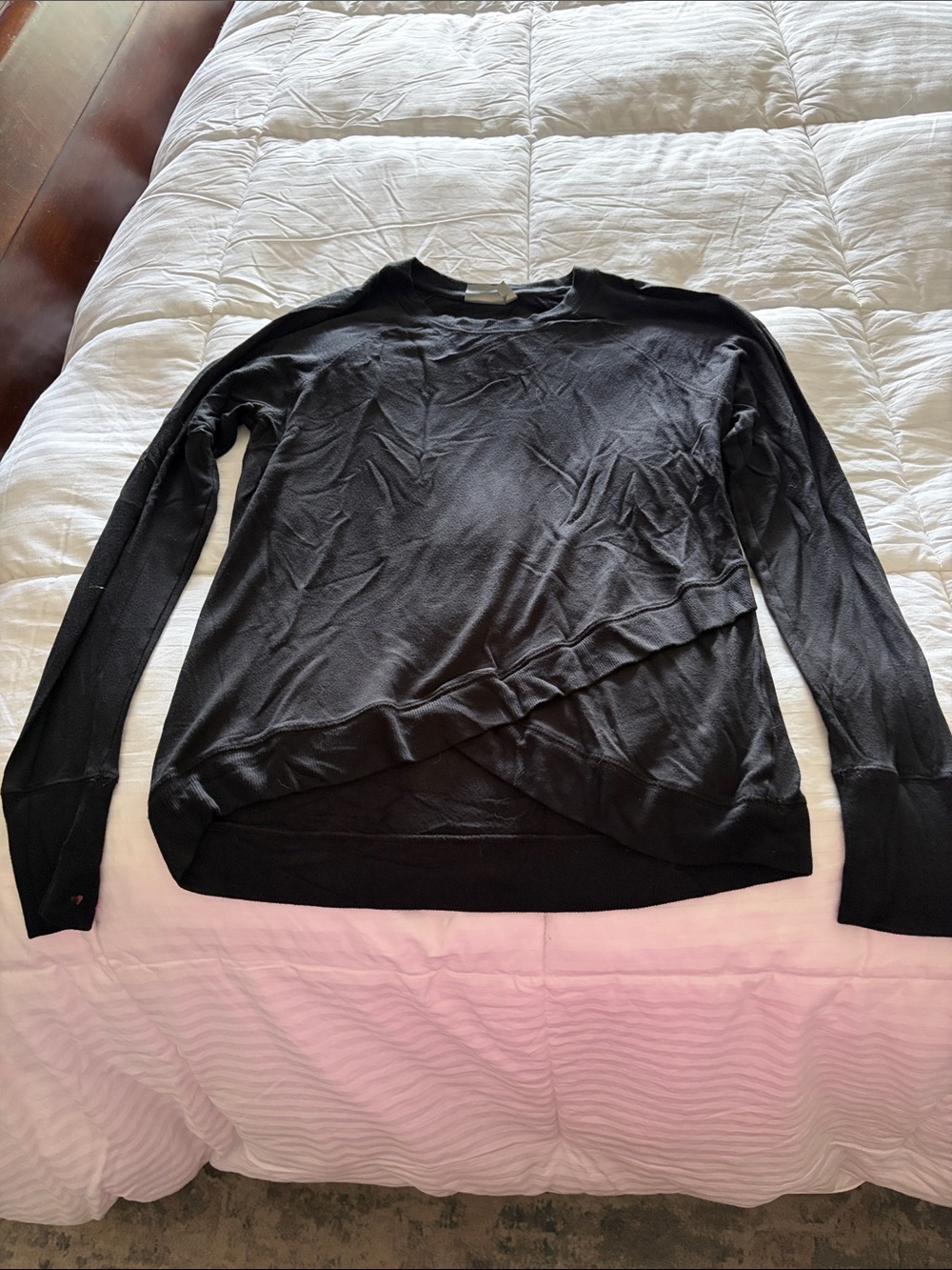 Athleta Black Crewneck Lightweight Sweater